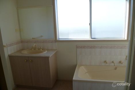 Property photo of 12 James Bryce Avenue Hoppers Crossing VIC 3029