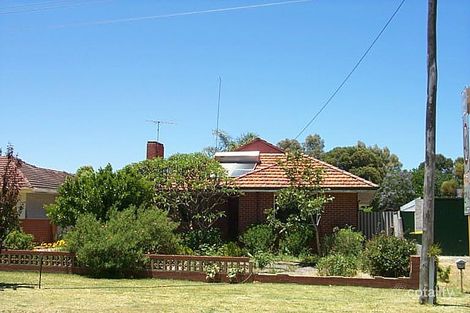 66 Dale Rd, Armadale, WA 6112