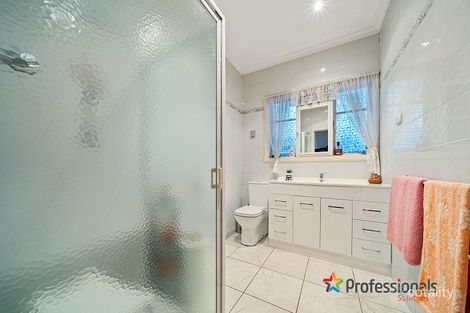 Property photo of 72 McIntyre Road Sunshine North VIC 3020