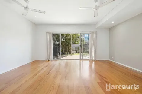Property photo of 1/31 King Street Urangan QLD 4655