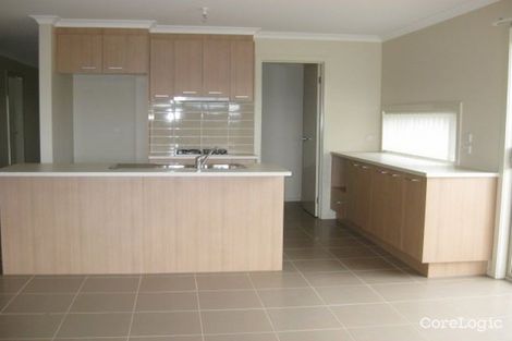 Property photo of 4 Mountain Way Doreen VIC 3754