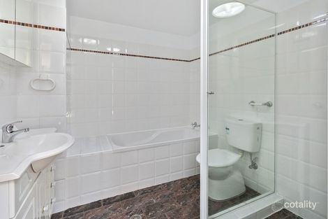 Property photo of 17/132-138 Pacific Parade Dee Why NSW 2099