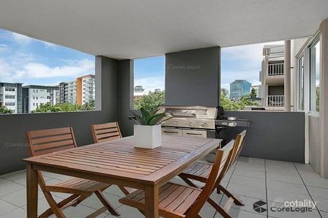 Property photo of 6/147-153 Lambert Street Kangaroo Point QLD 4169