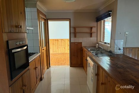 Property photo of 1 Trent Close Werribee VIC 3030