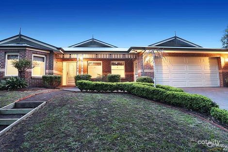 53 Sunningdale Cres, Cranbourne, VIC 3977