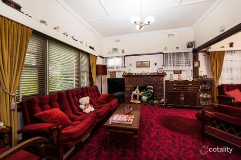 Property photo of 1 Cusdin Street Glen Iris VIC 3146