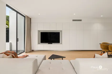 Property photo of 2/25 Union Street Taringa QLD 4068