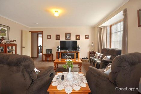 Property photo of 2/403 Rubicon Street Sebastopol VIC 3356