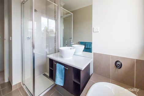 Property photo of 67 Laurimar Boulevard Doreen VIC 3754