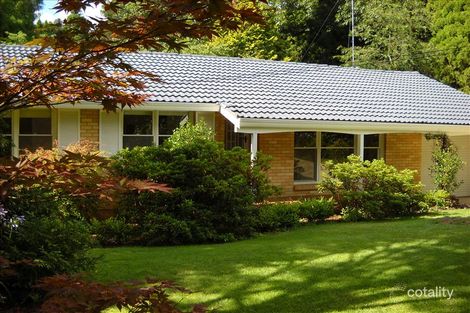 16 Blaxland Ave, Leura, NSW 2780