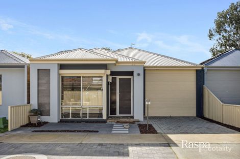 11 Ulmus Gr, Cockburn Central, WA 6164