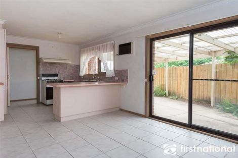 Property photo of 18 Collins Crescent Berwick VIC 3806