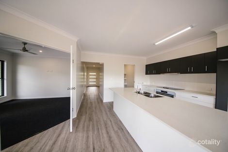 Property photo of 16 Gordon Avenue Pacific Heights QLD 4703