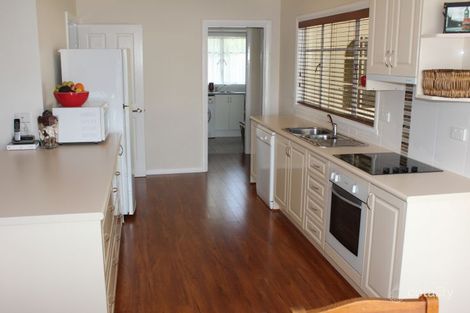 Property photo of 6 Laurence Avenue Armidale NSW 2350