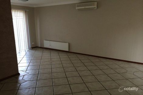 Property photo of 2/5-7 Winpara Close Tahmoor NSW 2573