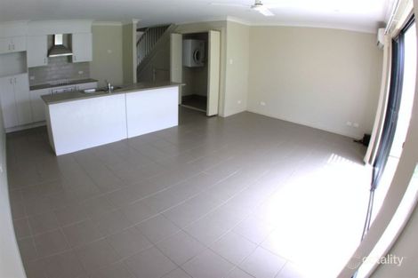 Property photo of 1/23 Park Esplanade Coomera QLD 4209