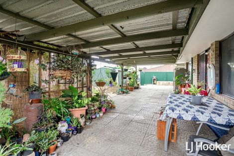 Property photo of 39 Redheart Drive Thornlie WA 6108