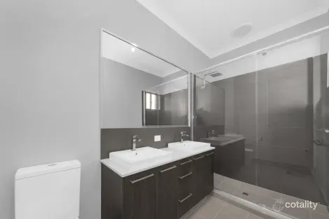 Property photo of 23 Gilroy Crescent Charlemont VIC 3217