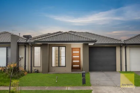 15 Elsternwick St, Truganina, VIC 3029