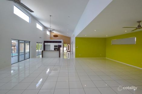 Property photo of 8 Saunders Court Clifton Beach QLD 4879