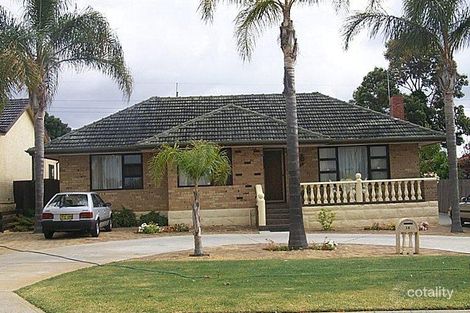 10 Hakea Rd, Woodlands, WA 6018