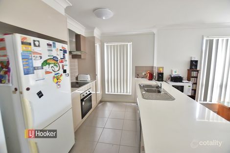 Property photo of 90 Surround Street Dakabin QLD 4503