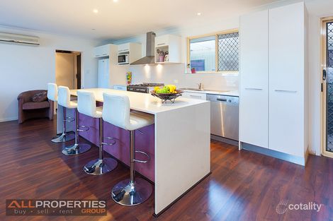 Property photo of 53 Settlers Circuit Forest Lake QLD 4078