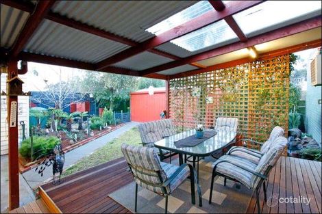 Property photo of 10 Staples Court Hadfield VIC 3046