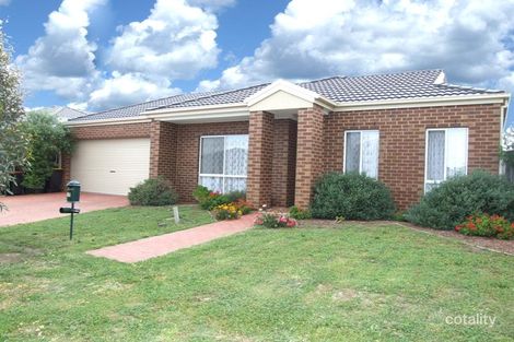 17 Silverleaf Dr, Melton, VIC 3337