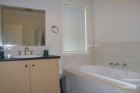 Property photo of 17 Silverleaf Drive Melton VIC 3337