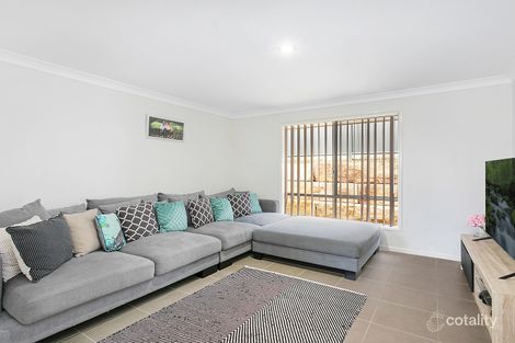 Property photo of 32 Manchurian Way Wadalba NSW 2259