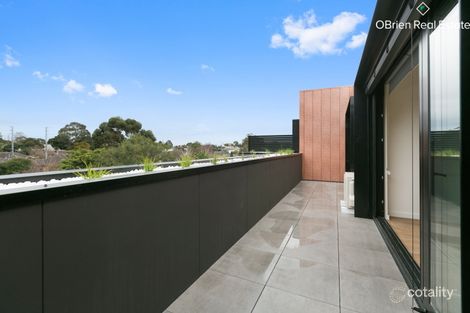 302/19 Hall St, Cheltenham, VIC 3192