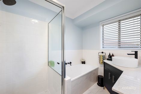 Property photo of 18 Yungaba Place Bracken Ridge QLD 4017