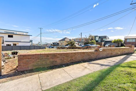 Property photo of 50 Memorial Drive Bar Beach NSW 2300