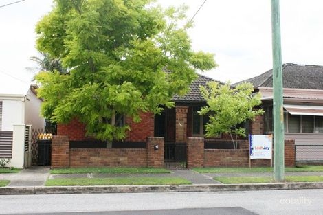 215 Beaumont St, Hamilton South, NSW 2303