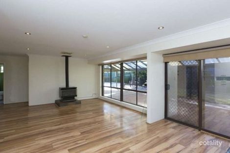 Property photo of 12 Waterside Place South Lake WA 6164