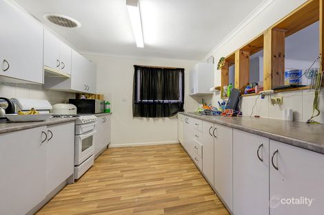 Property photo of 30 Callanna Court Craigmore SA 5114