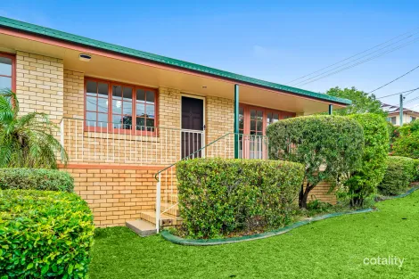 Property photo of 10 Westland Street Macgregor QLD 4109
