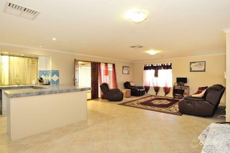 Property photo of 8 Chittering Place Cooloongup WA 6168