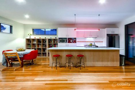 Property photo of 213 Venner Road Fairfield QLD 4103