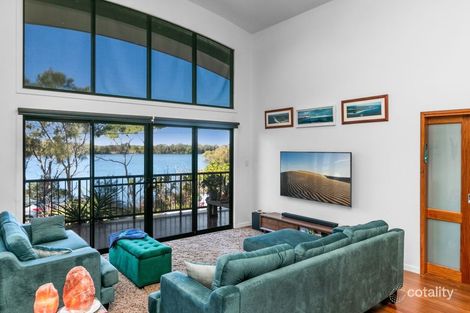 Property photo of 7 Wommin Lake Crescent Fingal Head NSW 2487