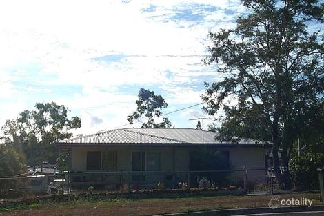 24 Luscombe Ct, New Auckland, QLD 4680