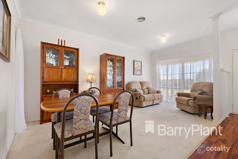 Property photo of 24 Glendenning Rise Mornington VIC 3931