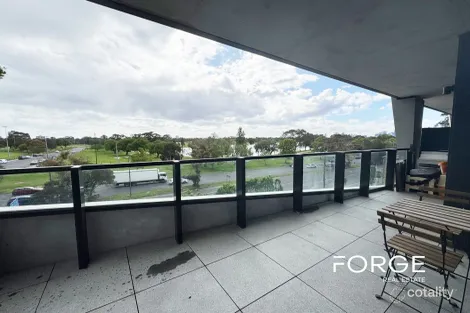 Property photo of 305/77 Queens Road Melbourne VIC 3004