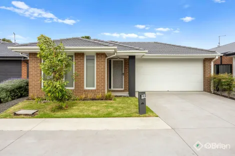 12 Expedition Cct, Pakenham, VIC 3810