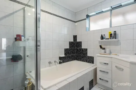 Property photo of 7 Amanda Way Morphett Vale SA 5162