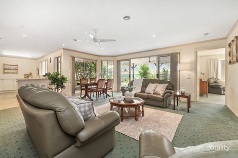 1 Whiting Ct, Skye, VIC 3977