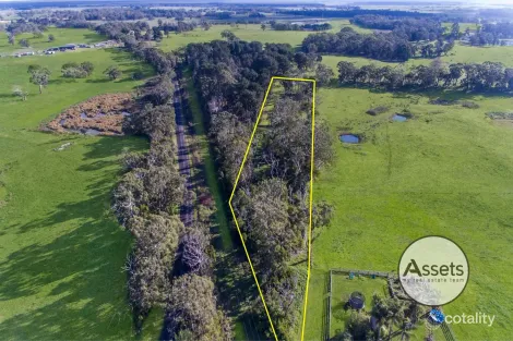 18 Kentbruck Rd, Heywood, VIC 3304