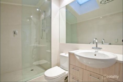 Property photo of 2/343-346 Beaconsfield Parade St Kilda West VIC 3182