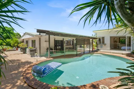 3 Weyba St, Sunshine Beach, QLD 4567